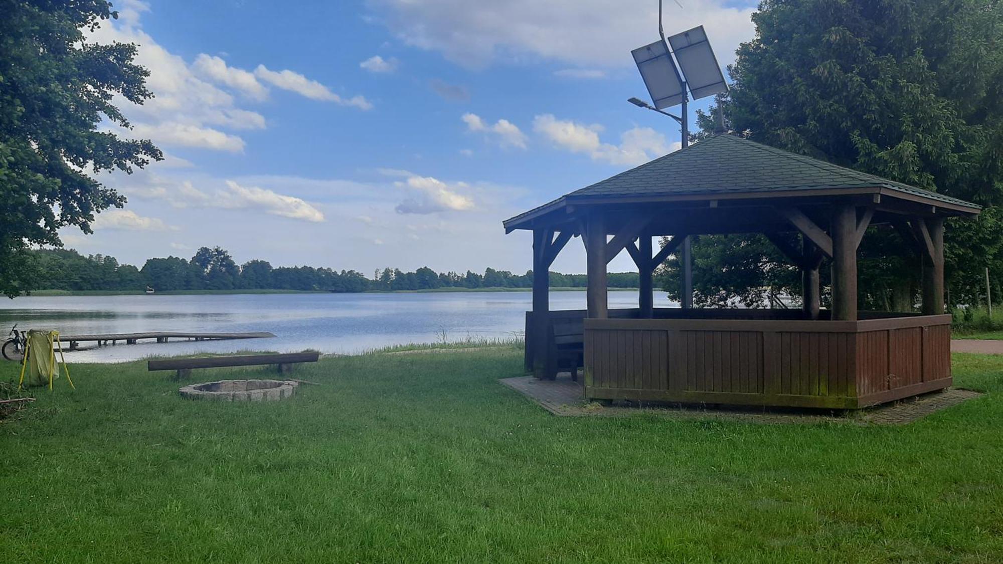 Domek Nad Stawem Bory Tucholskie Swiekatowo Esterno foto